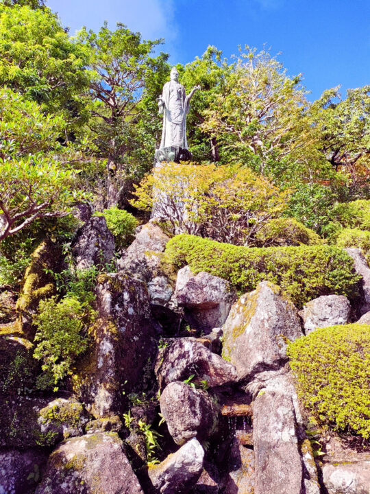 青岸渡寺の観音菩薩